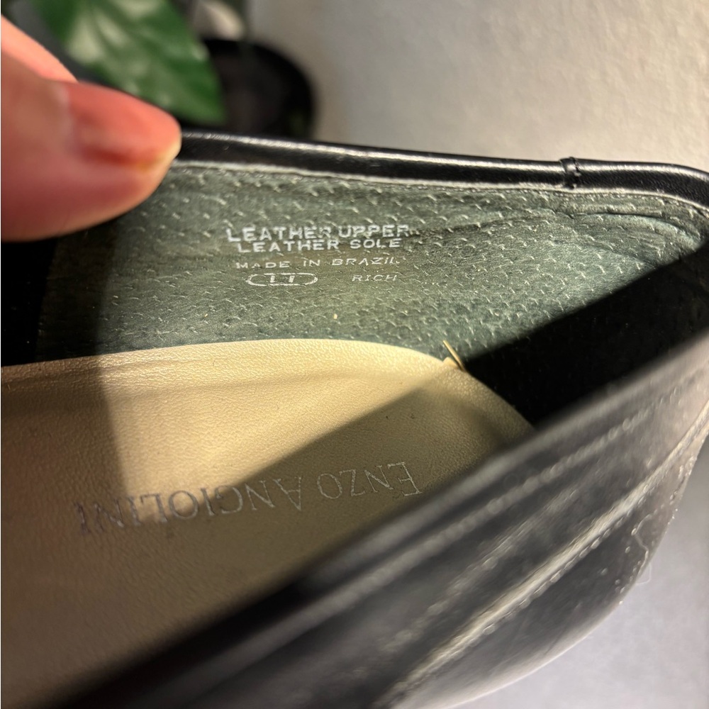 Enzo Angiolini Black Leather Women's Loafers with Square Toe - Picture 3 of 7